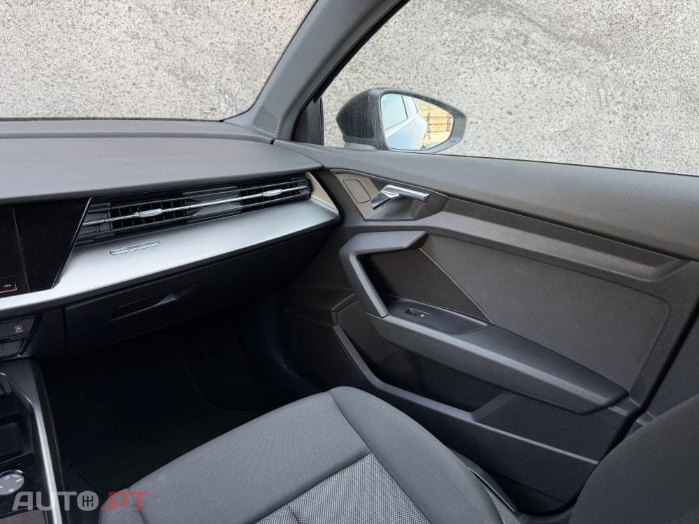 Audi A3 30 TFSI S tronic sport