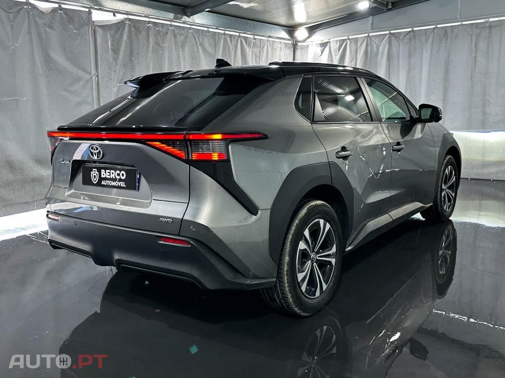 Toyota bZ4X 71,4 kWh Premium AWD