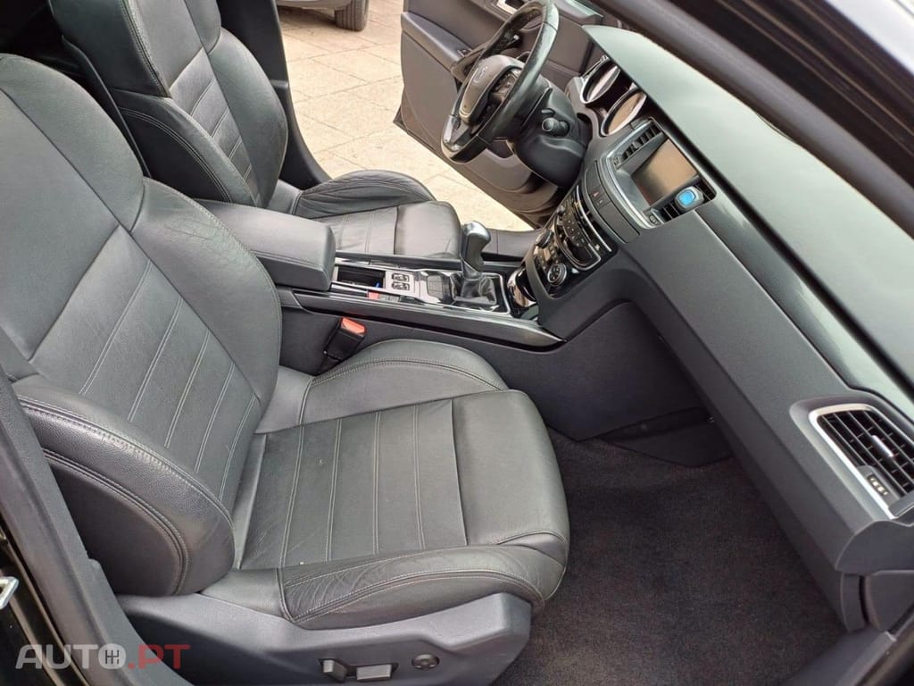 Peugeot 508 1.6 e-HDi Active 2-Tronic