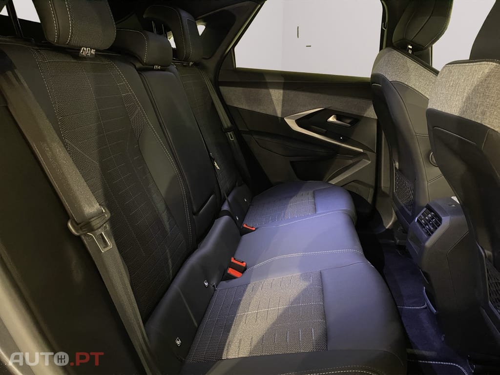 Peugeot 3008 1.6 Plug-in Hybrid GT e-DCS7