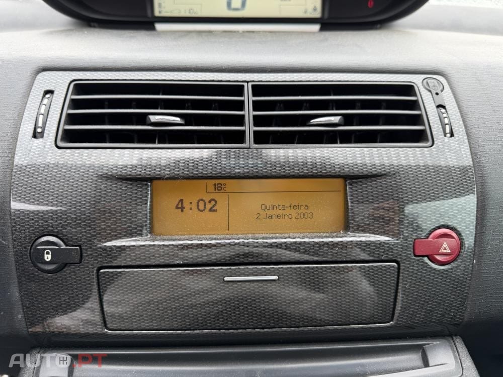 Citroen C4 Coupé 1.4 16V VTR Pack