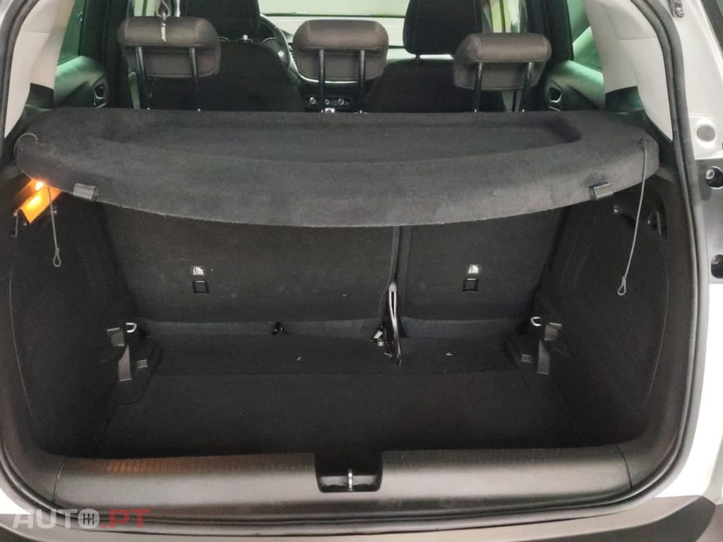 Opel Crossland 1.2 T Elegance