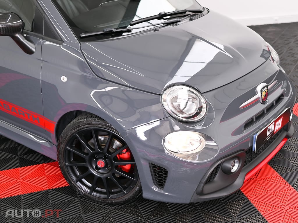 Abarth 695 1.4 T-Jet XSR Yamaha