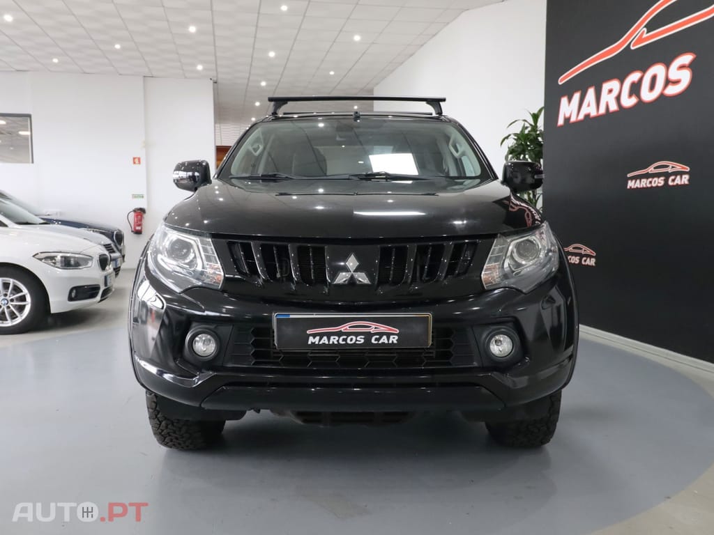 Mitsubishi L200 2.4 DI-D CD Instyle Sportb.Strakar 4WD