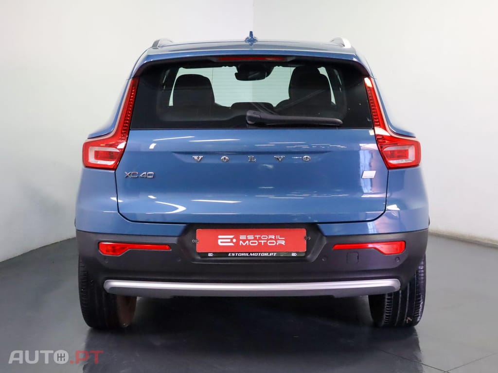 Volvo XC40 1.5 T5 Plus Bright PG HYBRID