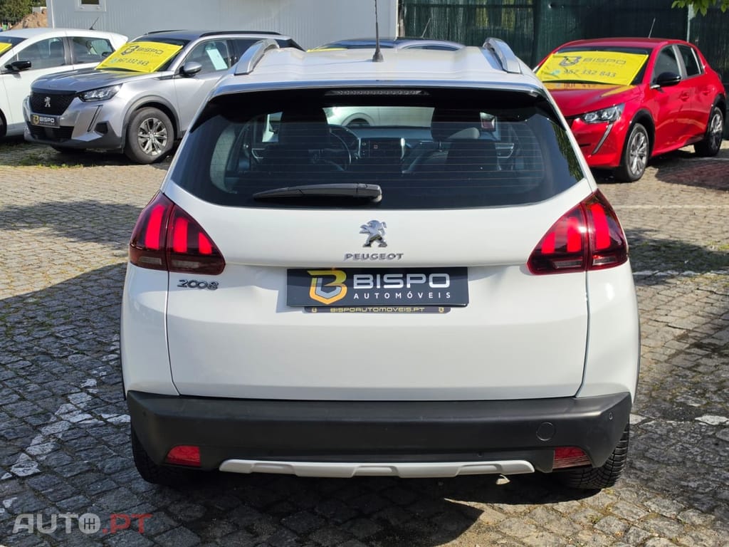 Peugeot 2008 1.2 PureTech Allure EAT6