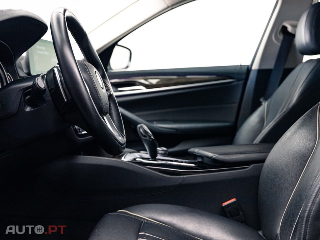 BMW 520 d Line Luxury Auto
