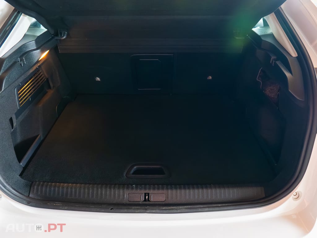 Citroen C4 BlueHDi 110 Stop&Start SHINE