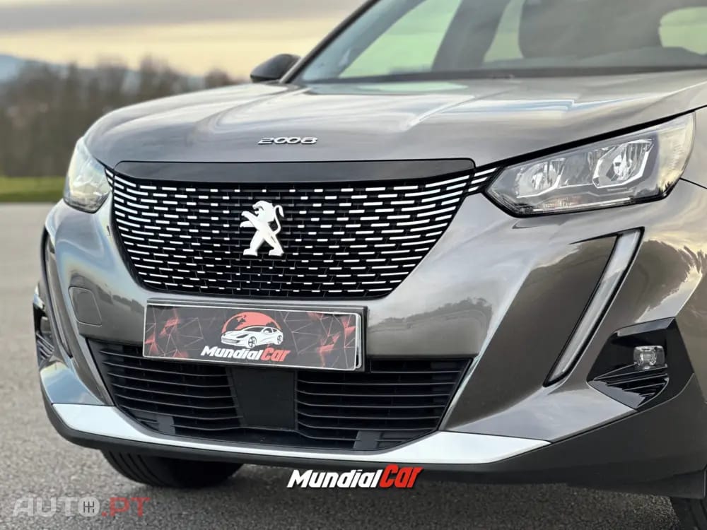 Peugeot 2008 1.2 PureTech Allure EAT8