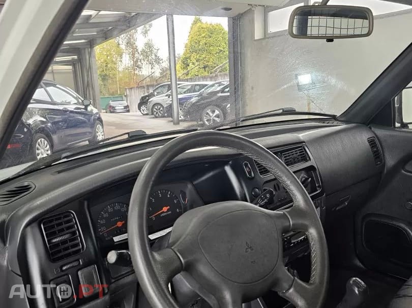 Mitsubishi L200  Turbo