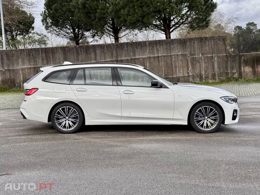 BMW 330 e Pack M Auto