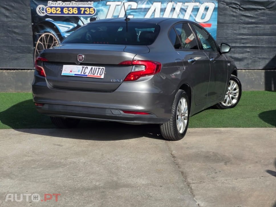 Fiat Tipo 1.3 M-Jet Lounge