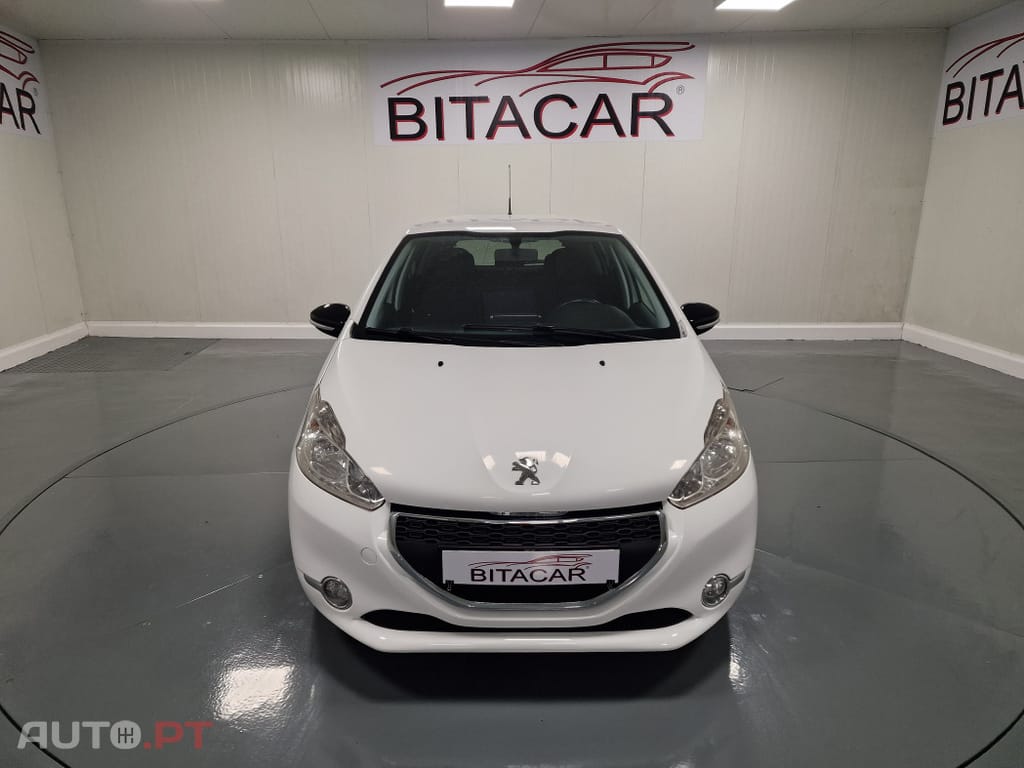 Peugeot 208 1.4 HDi Active