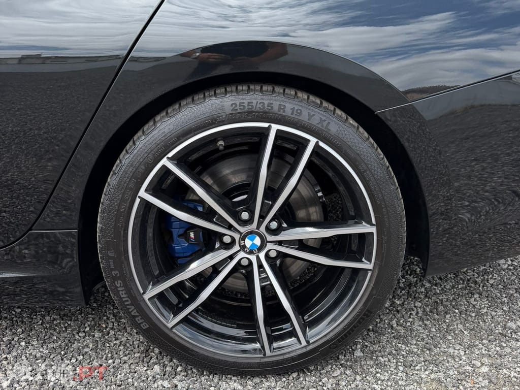 BMW 330 PACK M PERFORMANCE