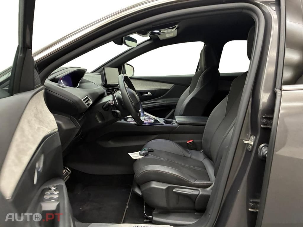 Peugeot 3008 1.6 Hybrid GT e-EAT8
