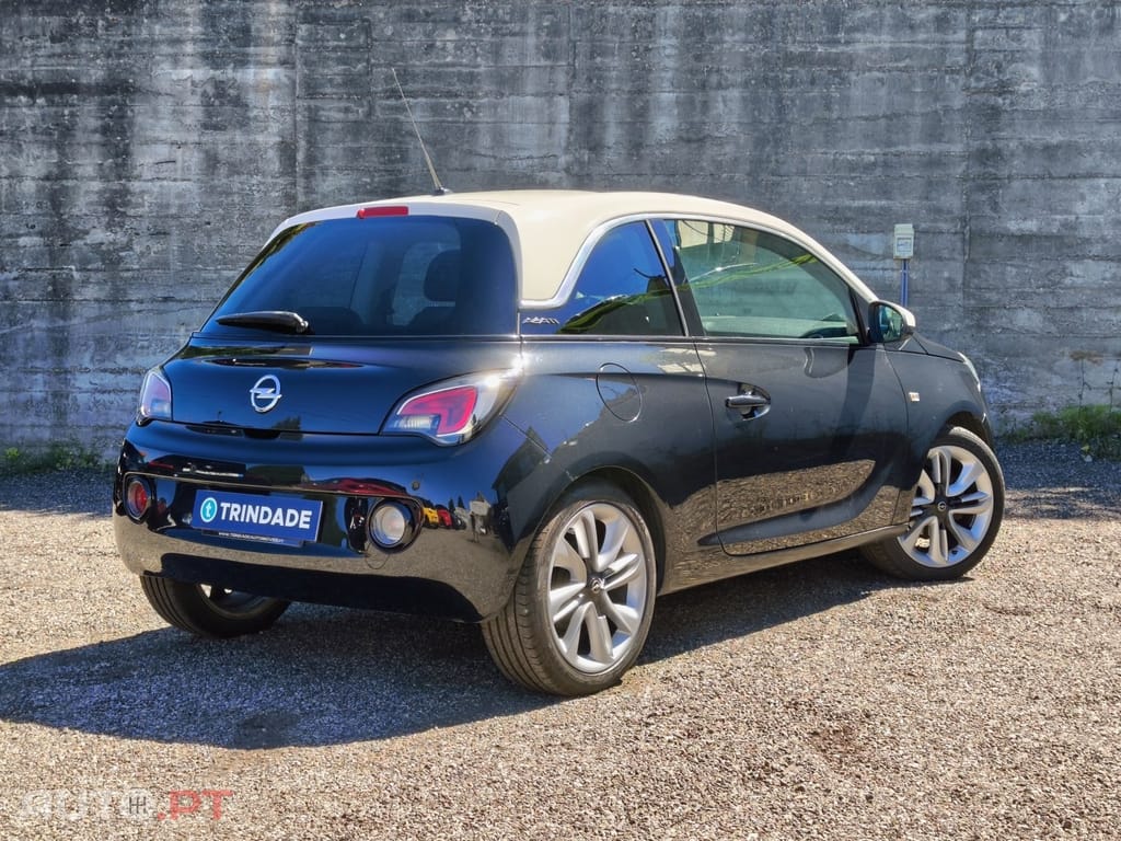 Opel Adam 1.2 Glam — fotografia 24
