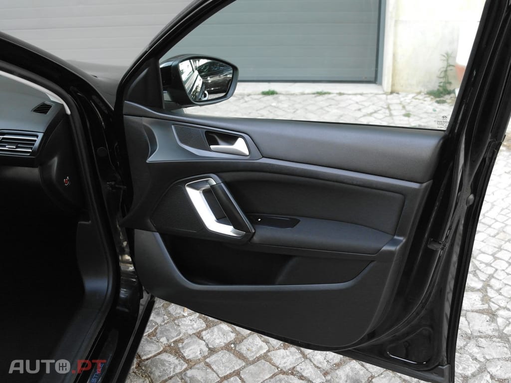 Peugeot 308 1.2 PureTech Style