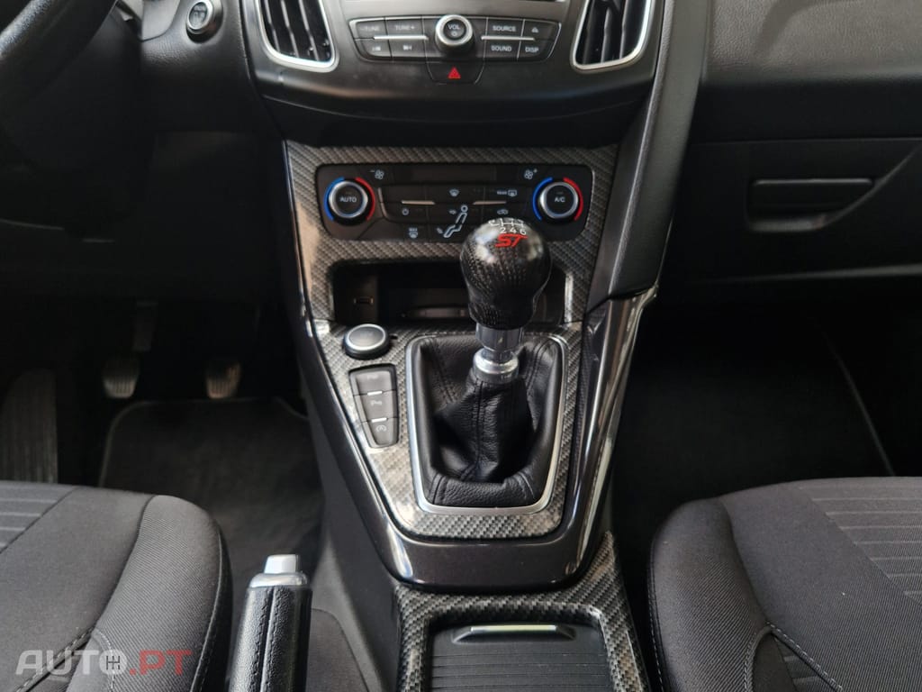 Ford Focus SW TITANIUM