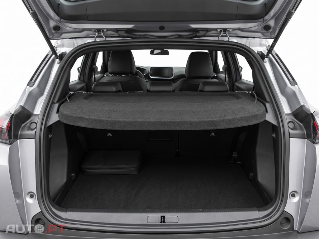 Peugeot 2008 1.2 Hybrid 145 e-DCS6 Style