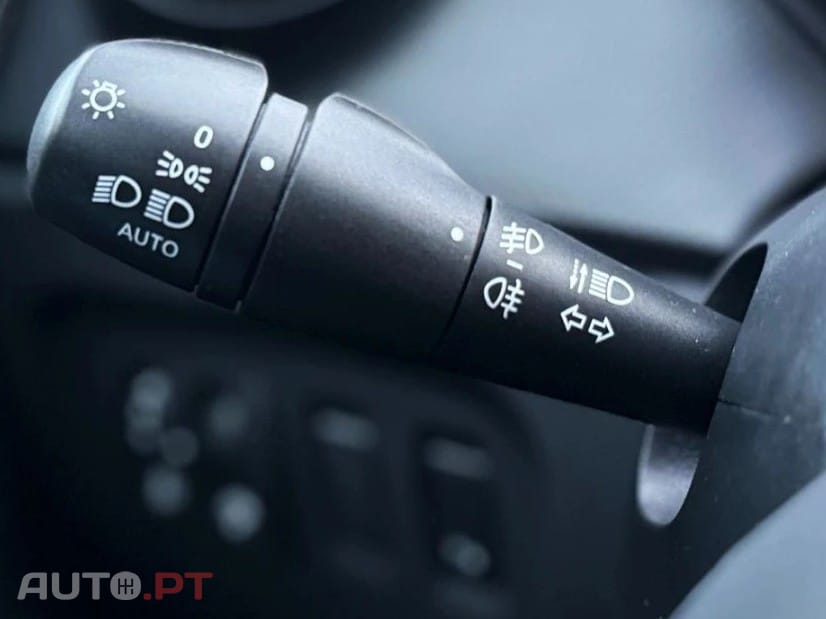 Renault Captur 1.2 TCE INTENS (EDC)