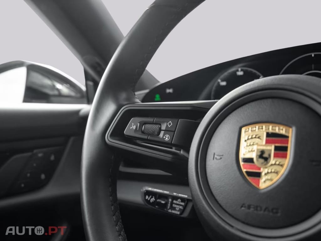 Porsche Taycan 4S I.V.A DEDUTÍVEL 
