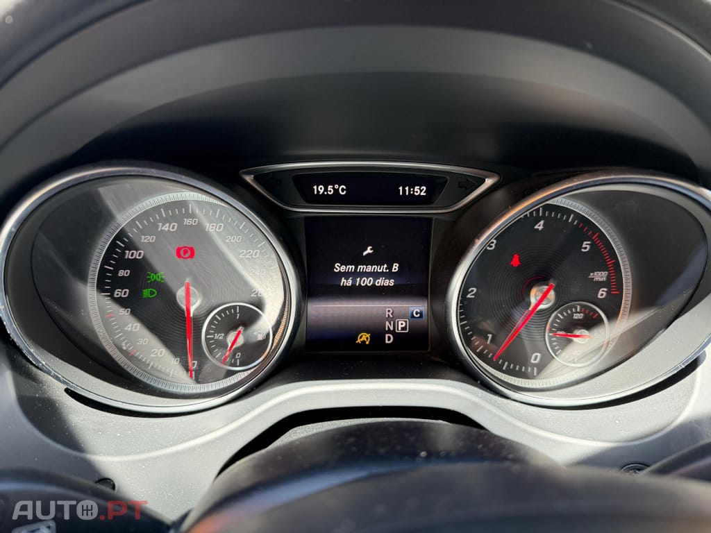 Mercedes-Benz CLA 200 D