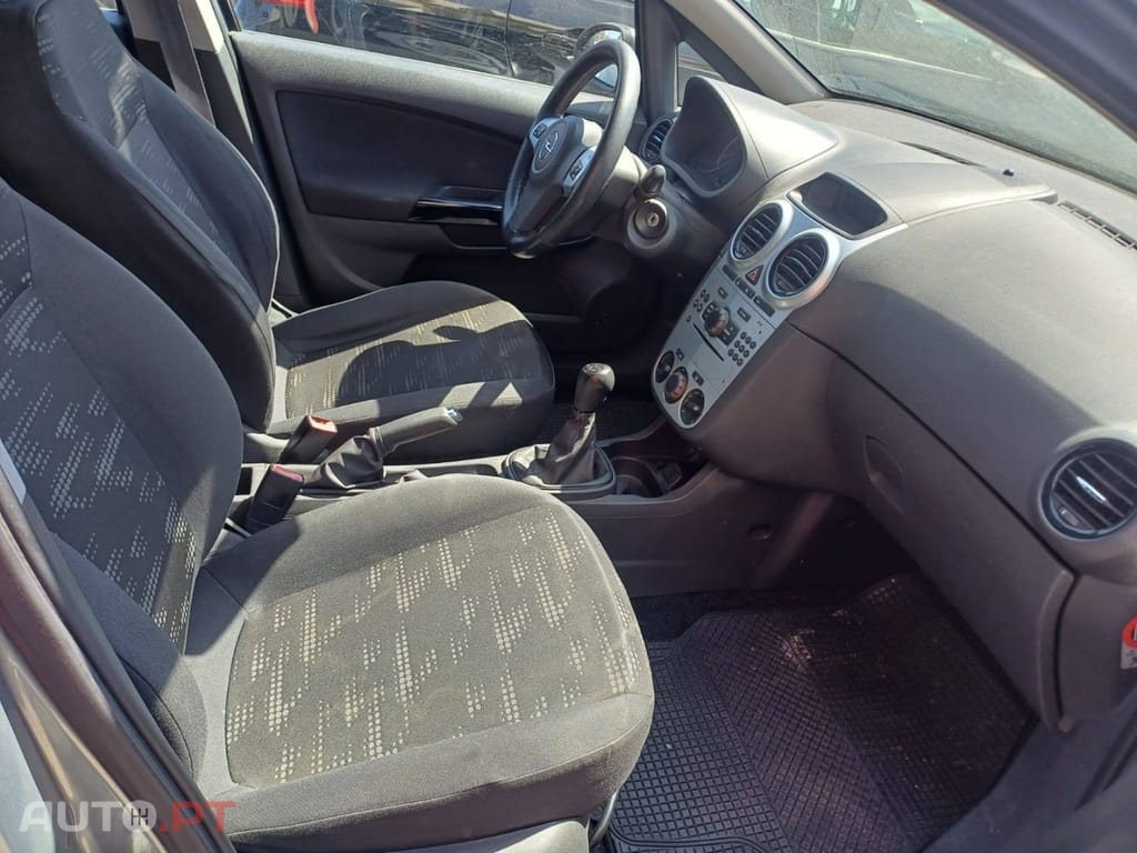 Opel Corsa 1.3 CDTi Cosmo