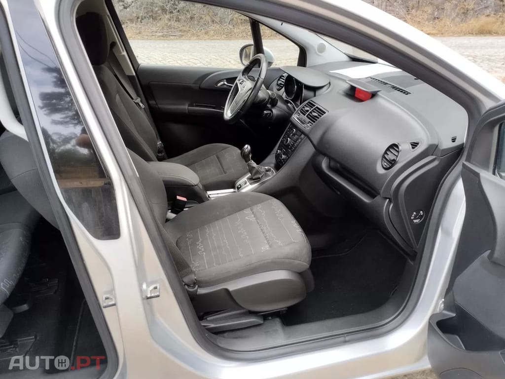 Opel Meriva 1.4 T FlexFluel