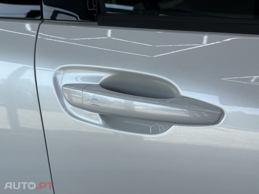 Citroen C4 Cactus 1.2 PureTech Shine Pack