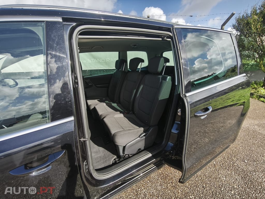 Volkswagen Sharan 2.0 TDI Confortline DSG