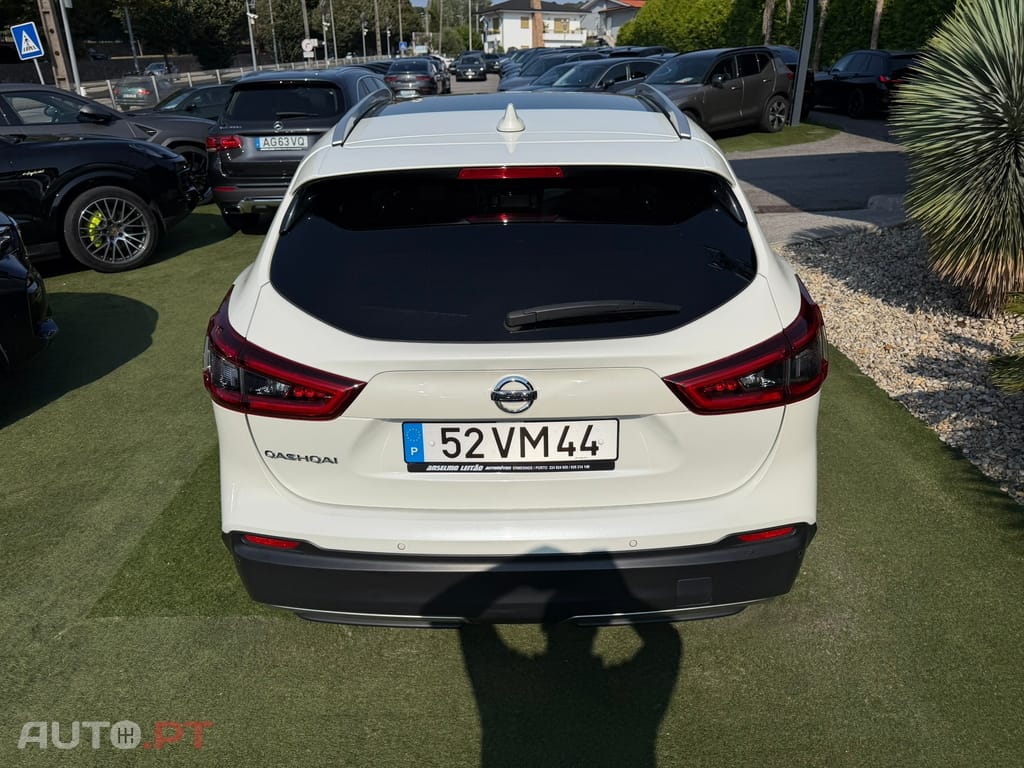 Nissan Qashqai 1.6 dCi Tekna Premium Pele Preta Xtronic