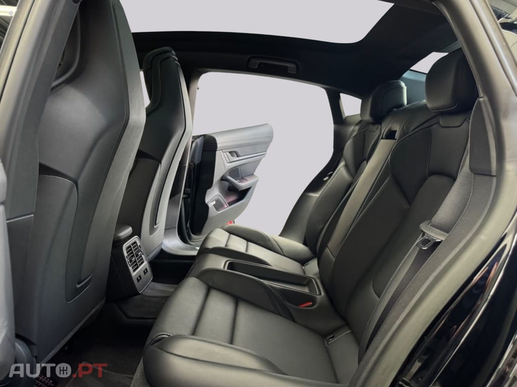 Porsche Taycan 4S Performance I.V.A DEDUTIVEL 