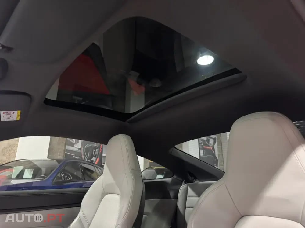 Porsche 911 4S PDK (992)