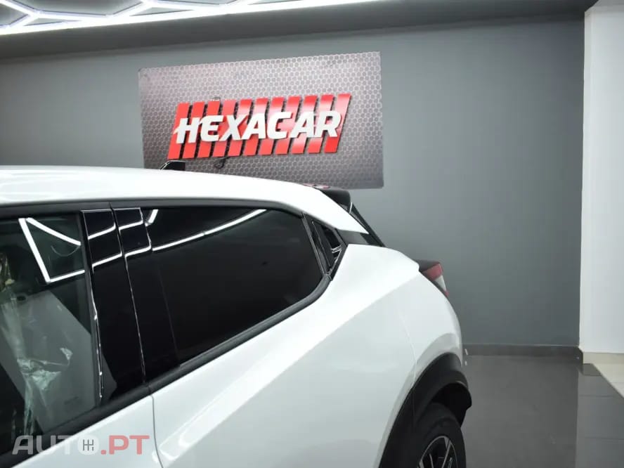 Nissan Juke 1.0 DIG-T N-Connecta Two Tone DCT