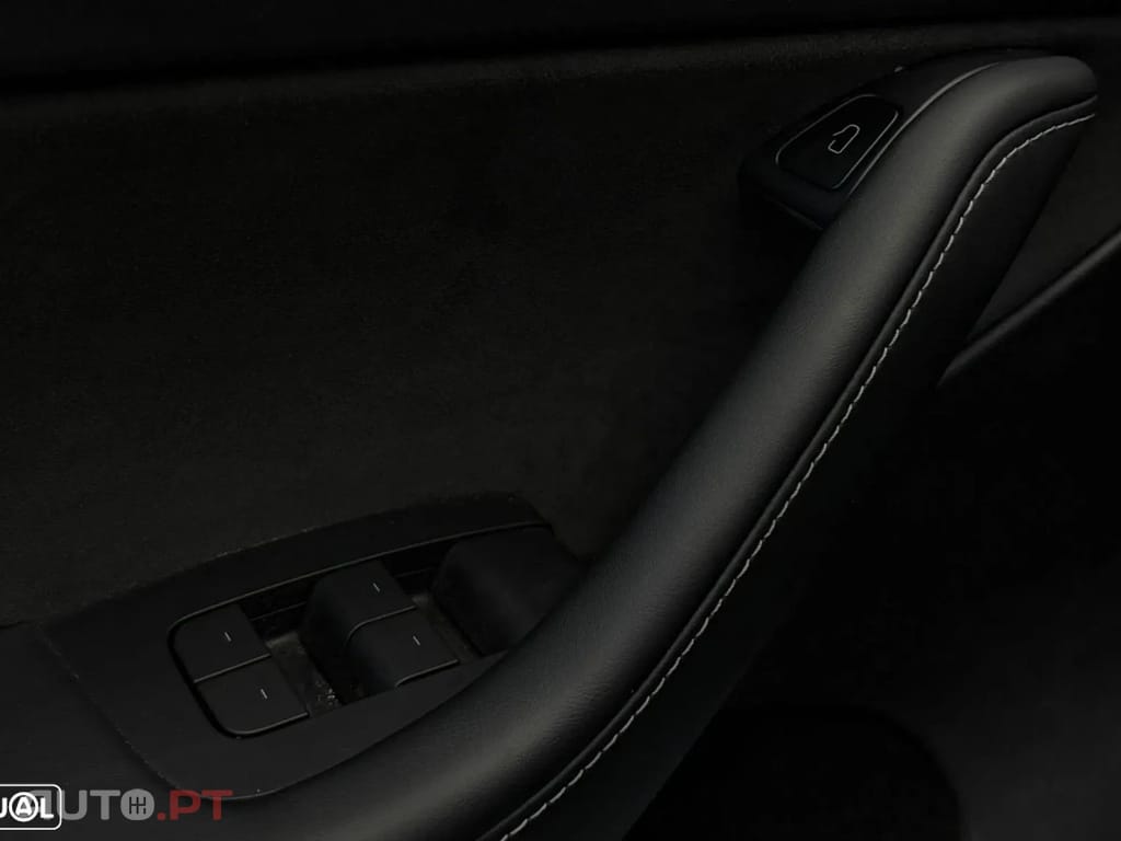 Tesla Model Y Long Range Dual Motor AWD