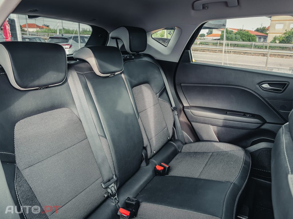 Renault Captur 1.0 TCe Intes