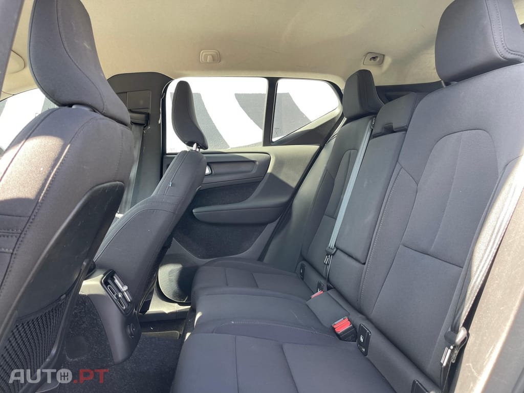 Volvo XC40 1.5 T5 PHEV Momentum