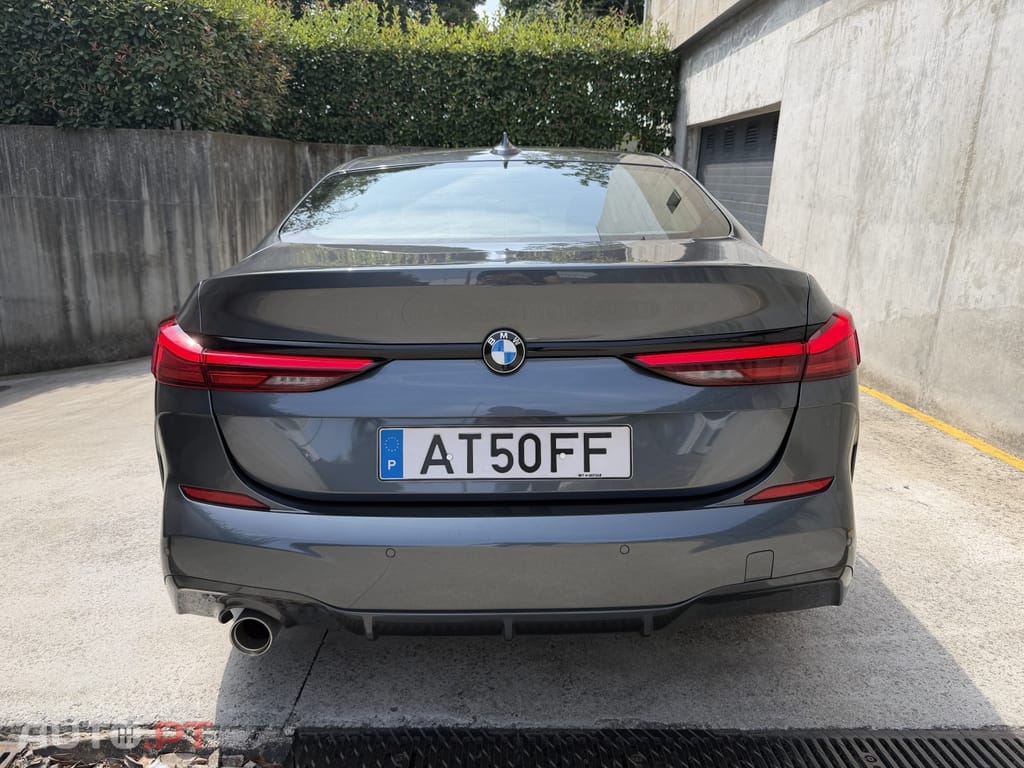 BMW 218 i Pack Desportivo M Pro