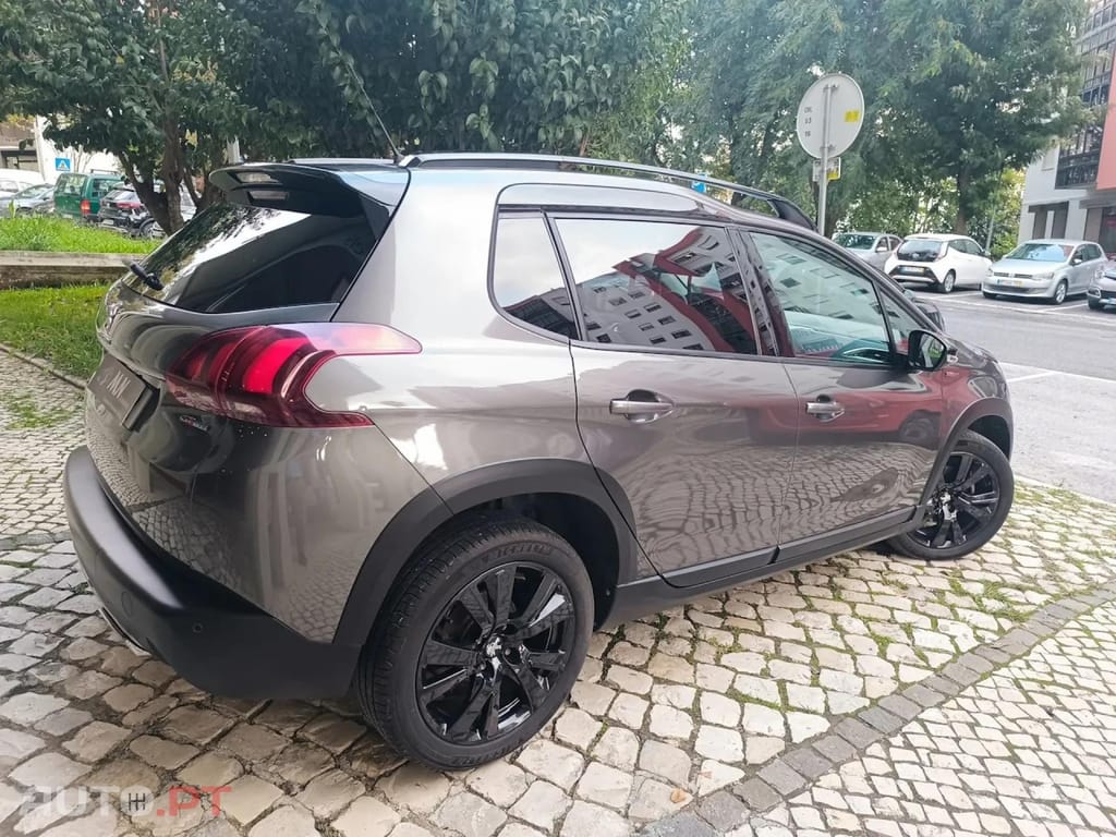 Peugeot 2008 1.2 PureTech GT Line