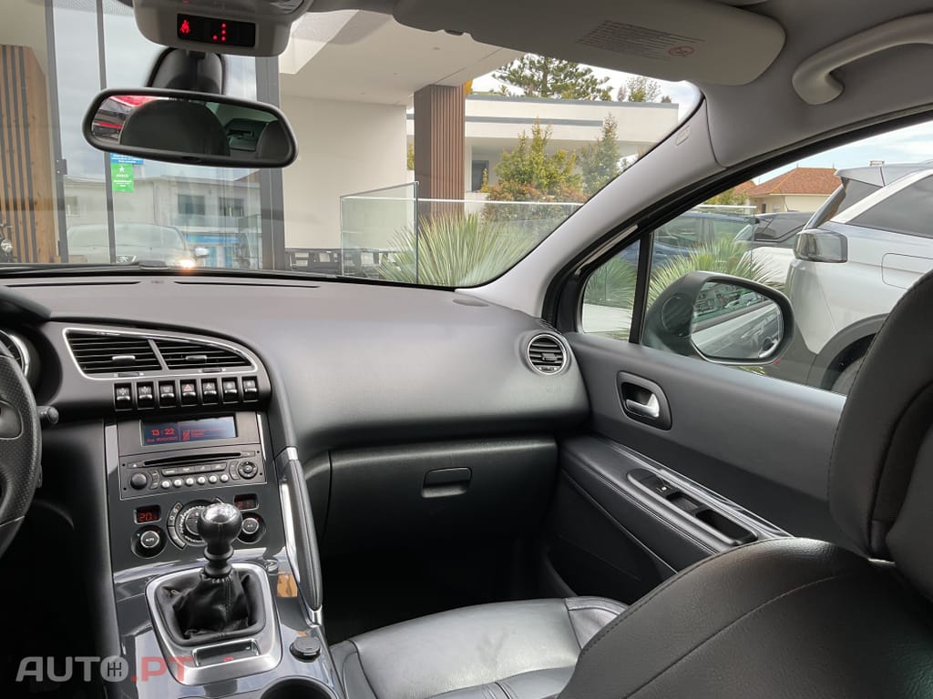Peugeot 3008 1.6 HDi Premium