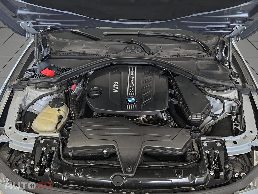 BMW 318 d Auto Line Modern