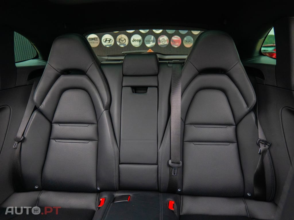 Porsche Panamera 4 E-Hybrid