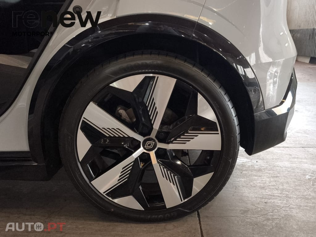 Renault Mégane E-Tech EV60 Iconic Autonomia Conforto