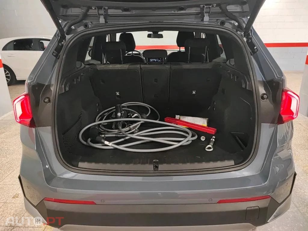BMW iX1 xDrive30