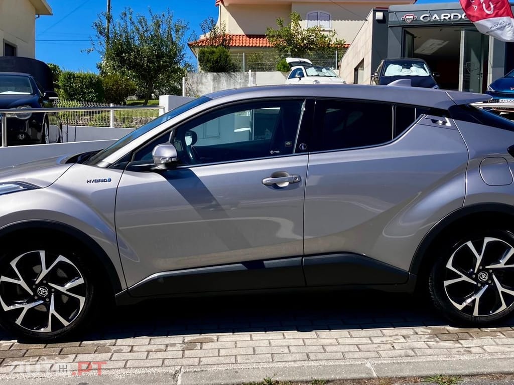 Toyota C-HR 1.8 Hybrid Exclusive