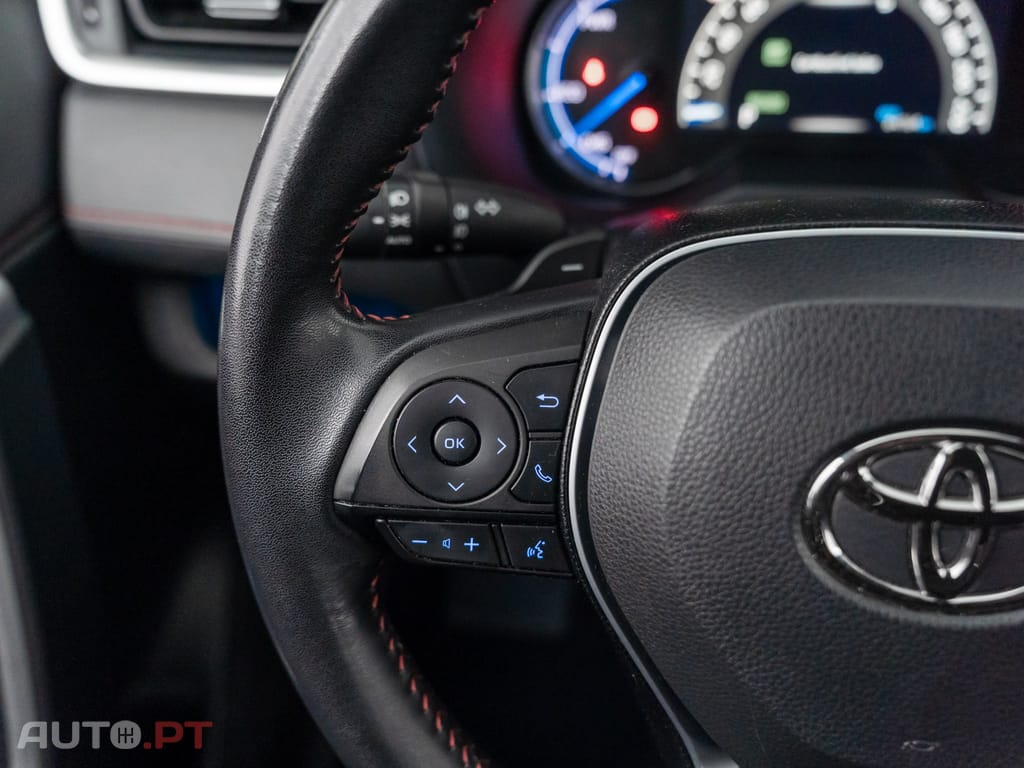 Toyota RAV4 2.5 HDF Plug-in Square Co.AWD-i