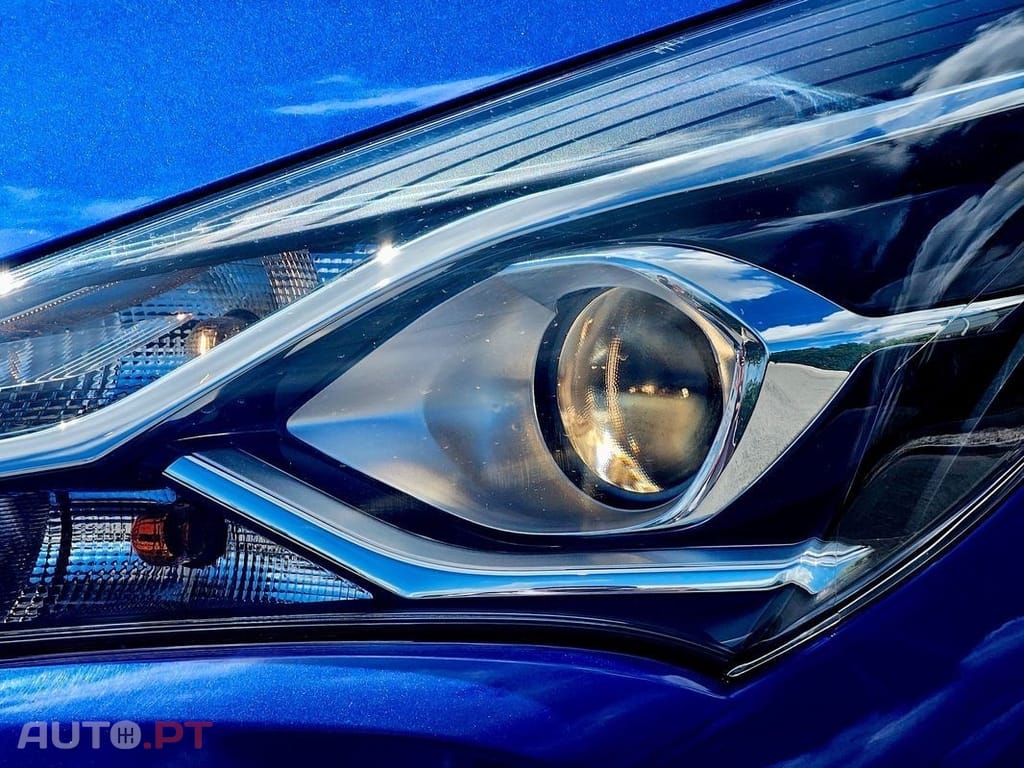 Toyota Yaris 1.0 VVT-i Comfort Plus
