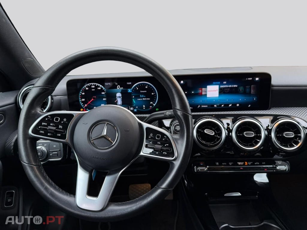 Mercedes-Benz CLA 180 D Business DCT