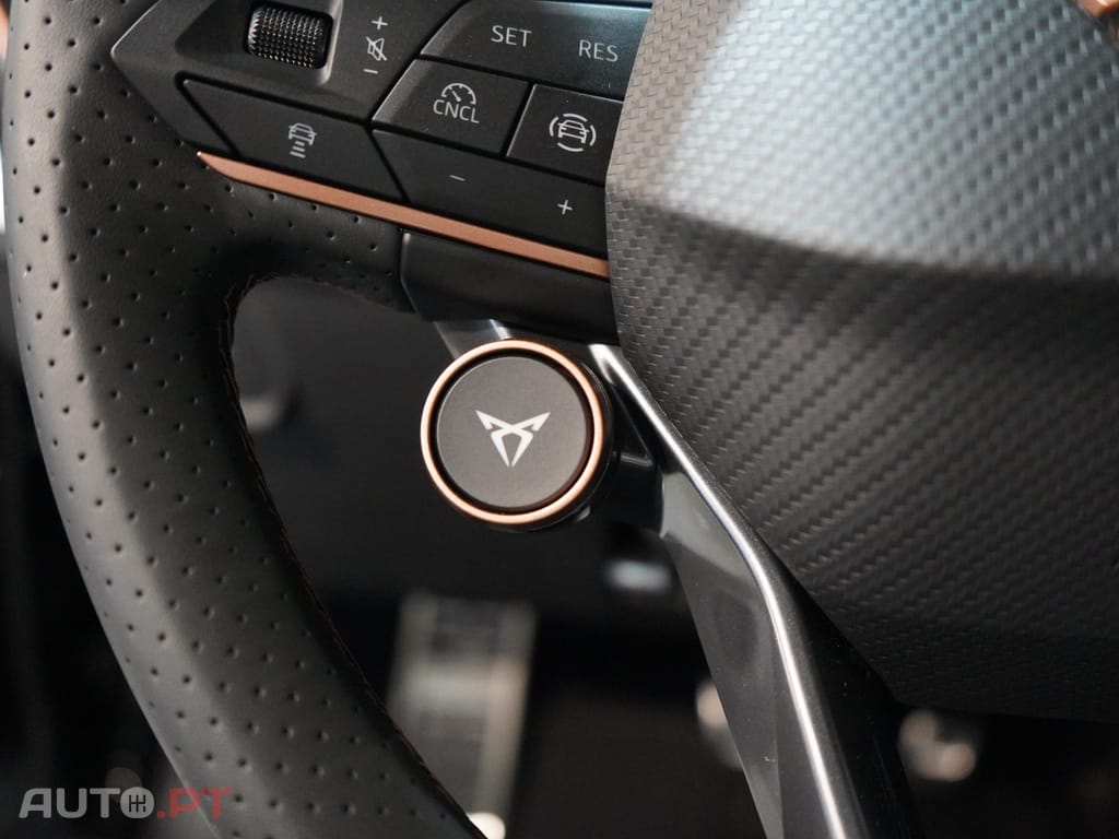Cupra Formentor 1.5 e-Hybrid DSG PHEV