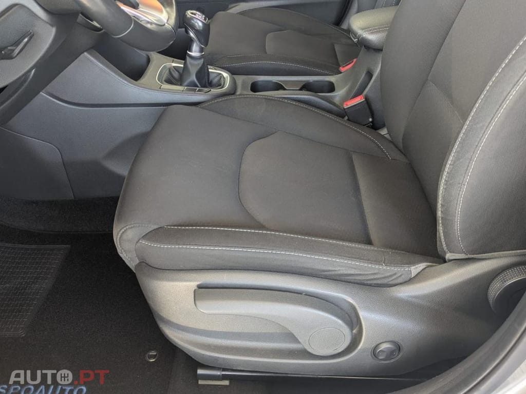 Hyundai i30 1.6 CRDi Style+Navi